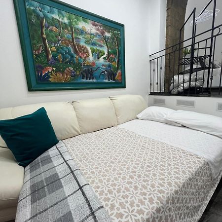 나폴리 Arco Dei Borboni B&B 외부 사진