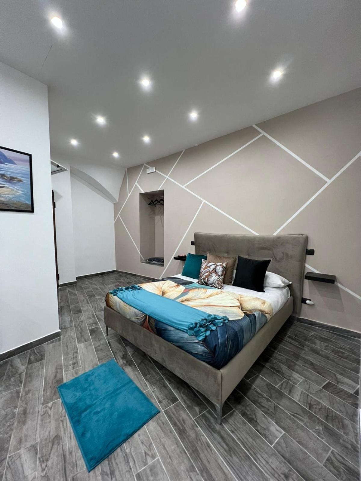나폴리 Arco Dei Borboni B&B 외부 사진
