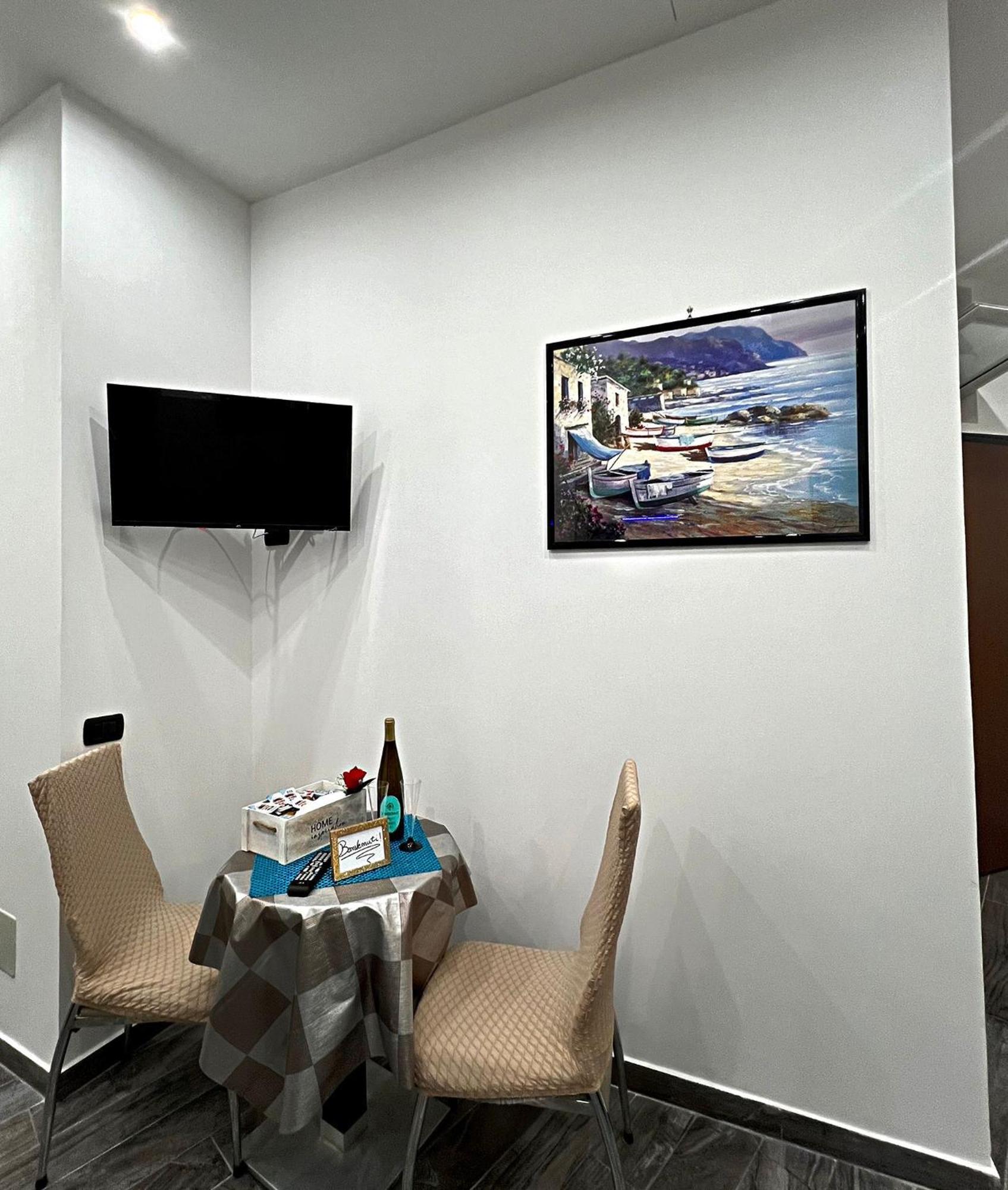 나폴리 Arco Dei Borboni B&B 외부 사진